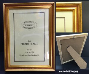 30 cm Gold Picture Ready Made Frame